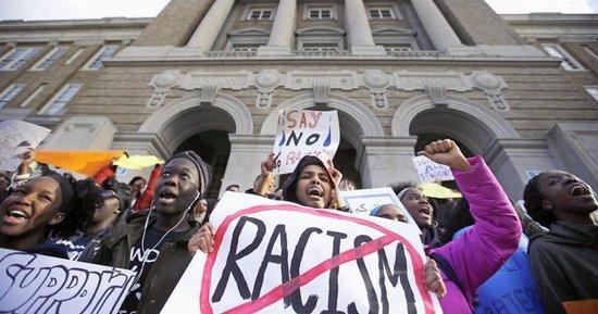 美国约一成仇恨犯罪发生在校园 黑人学生为最常见目标