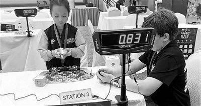 6岁中国女孩创造女子三阶魔方平均成绩世界纪录